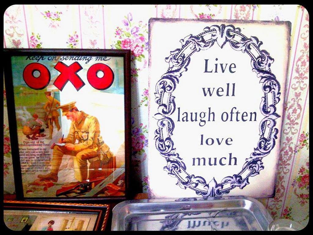 The London Tearoom Chiang Mai Bagian luar foto