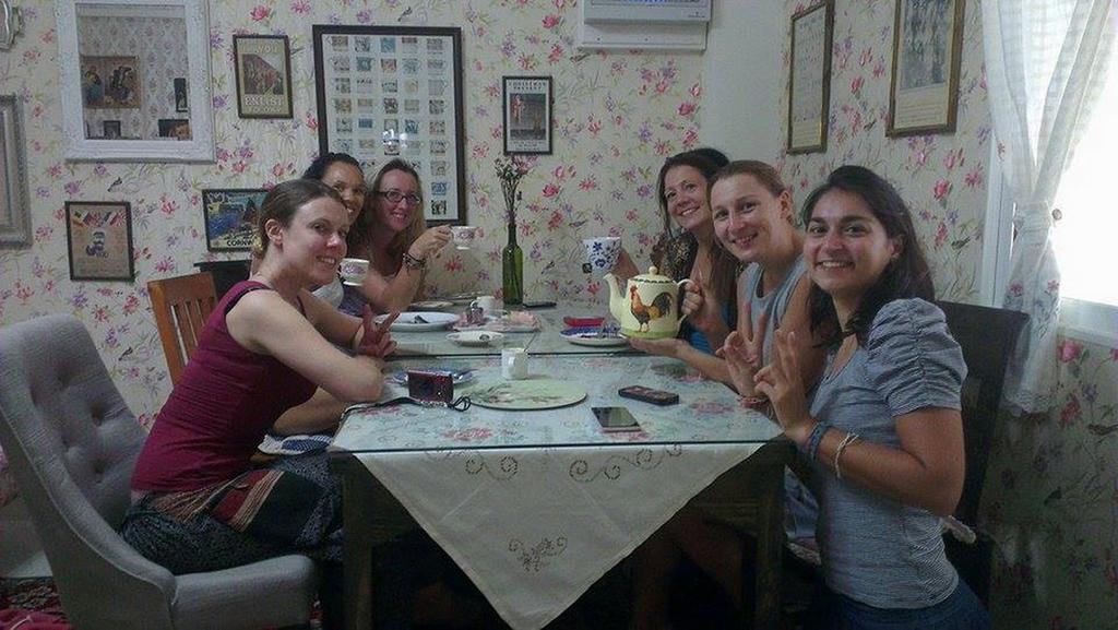 The London Tearoom Chiang Mai Bagian luar foto