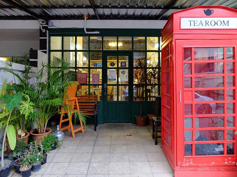 The London Tearoom Chiang Mai Bagian luar foto
